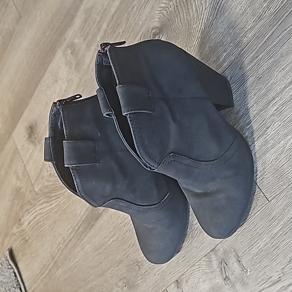 Womens Bootie